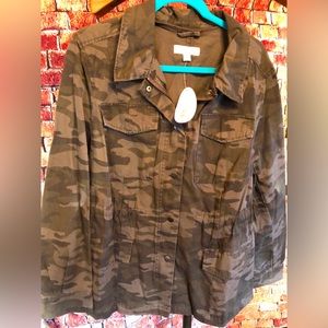 NWT CAMO TRENCH COAT Size 1X